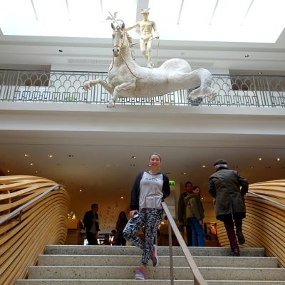 Une aventure parisienne sous le signe du Dieu aux sandales ailées !